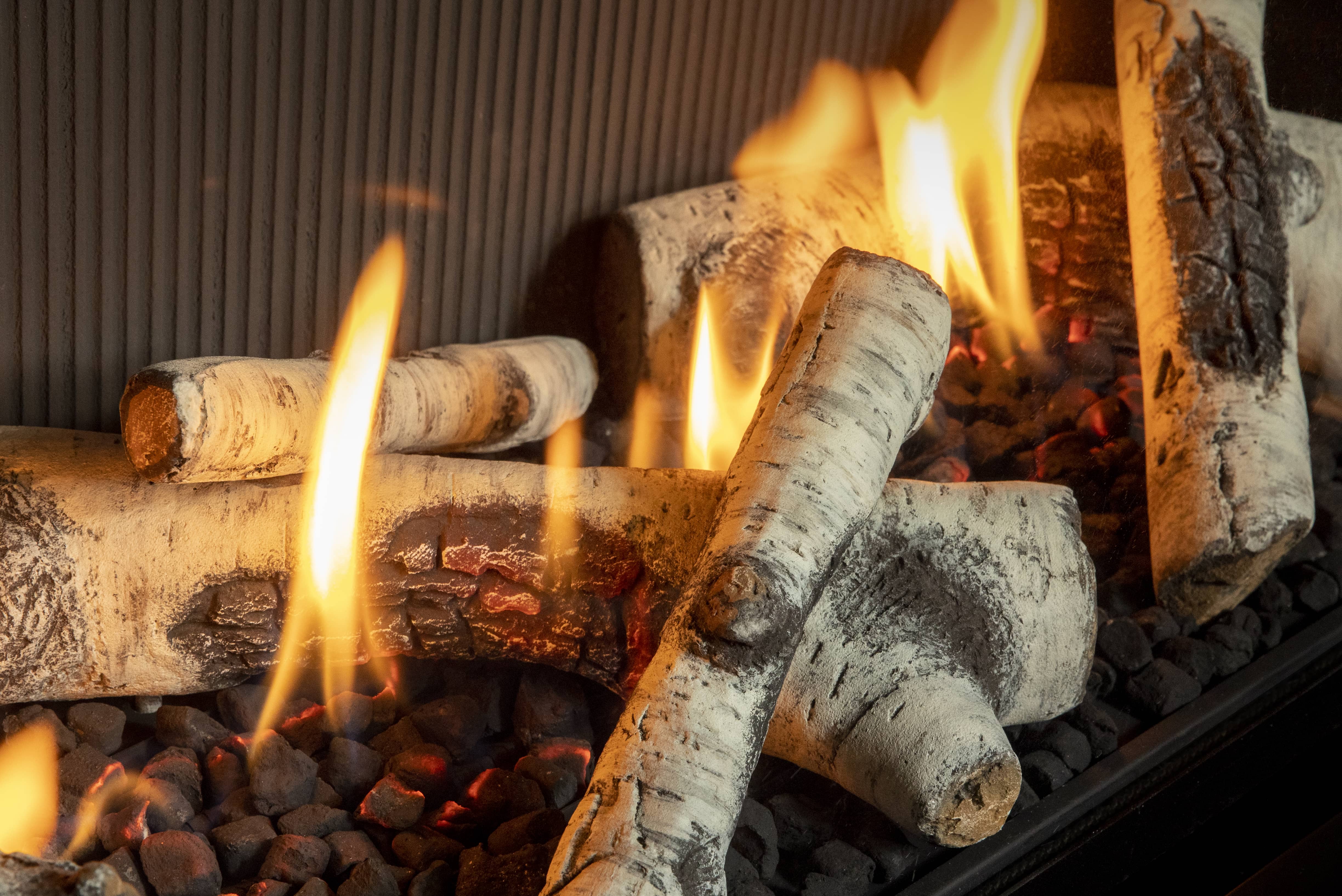 Gas Fireplace Guide - Everything To Know Before Buying